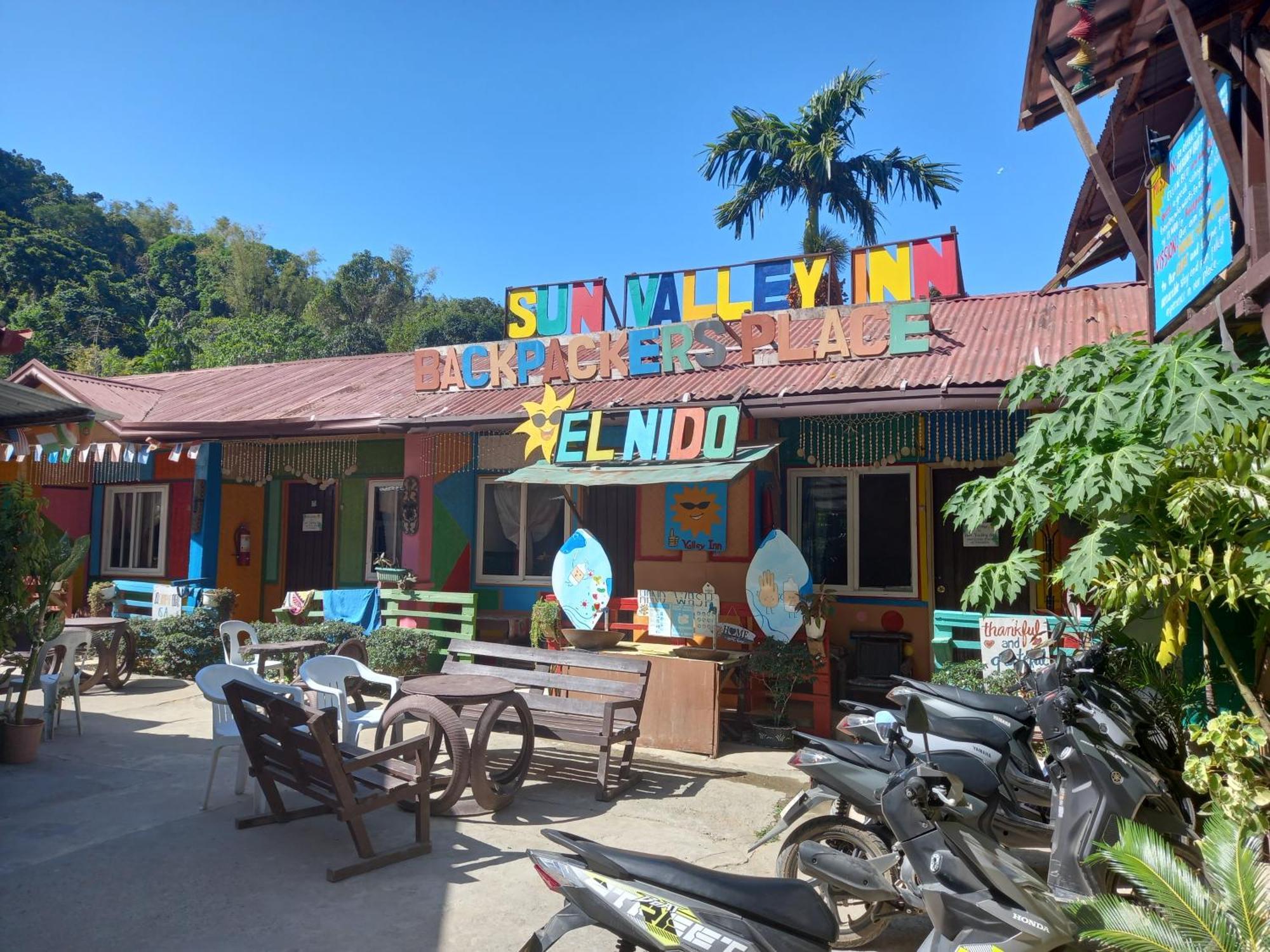 Sun Valley Backpackers Inn El Nido Exterior photo